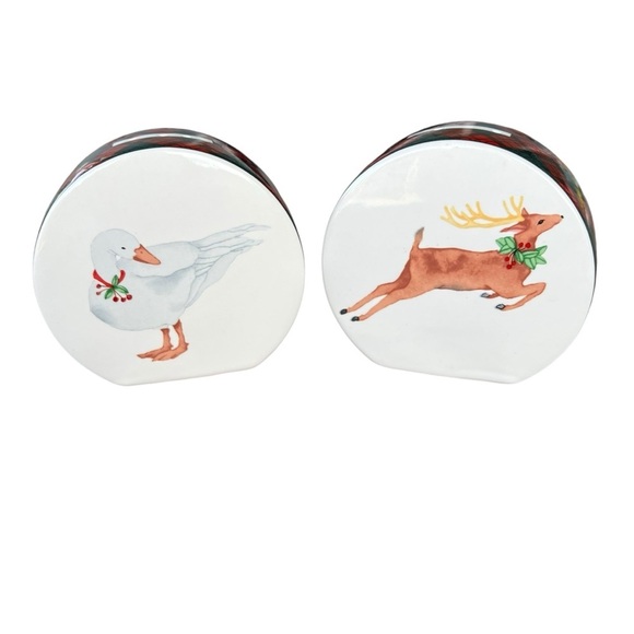 Arita Tartan Plaid Salt & Pepper Shaker Set Christmas Holiday Table Discontinued - Picture 1 of 5